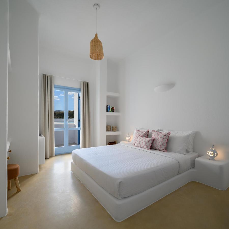 Luxury 4* Fira (Santorini)